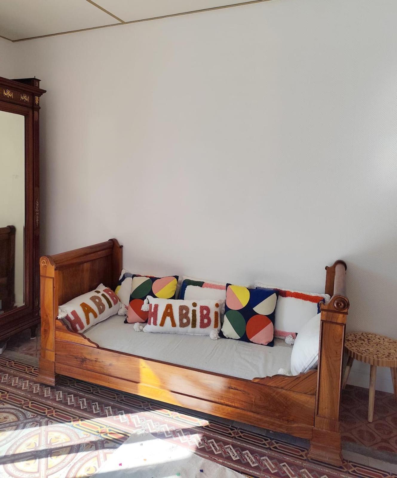 Casa Louisa Bed & Breakfast Serralongue Dış mekan fotoğraf